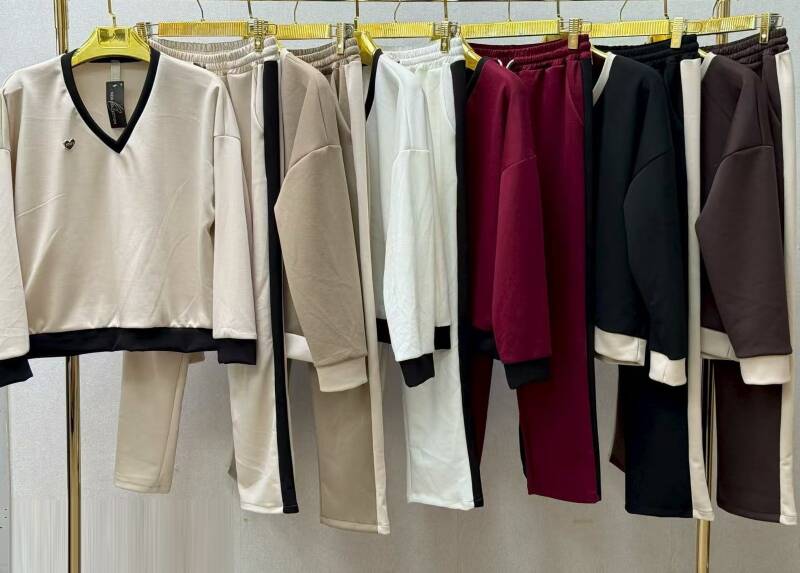 Komplet damskie (Włoskie produkt) Roz Standard, Mix Kolor Paczka 5 szt